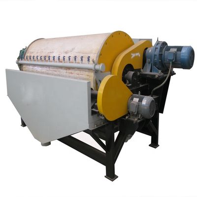 Separatore magnetico a tamburo permanente da 5 tph per la separazione dei minerali in impianti di produzione