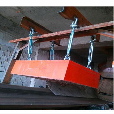 Potente separatore di ferro a magnete permanente sospeso per pietra e nastro trasportatore