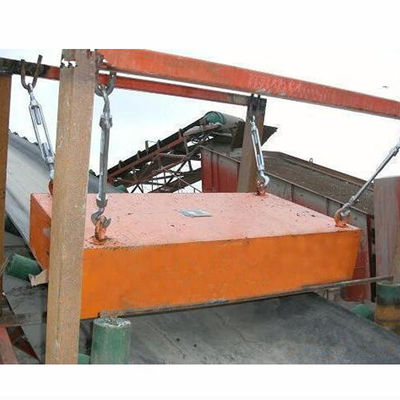 Potente separatore di ferro a magnete permanente sospeso per pietra e nastro trasportatore