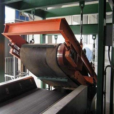 750 kg di capacità di carico Separatore magnetico a fascia trasversale sospeso per la separazione magnetica