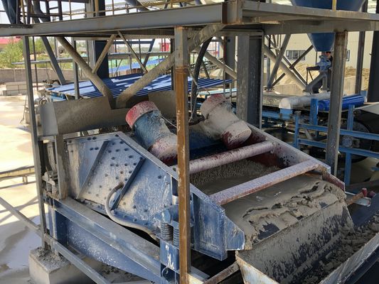 Diversi modelli di lavaggio di sabbia fine Deidratazione lineare Vibrazione inclinata Vibrating Screen Machine