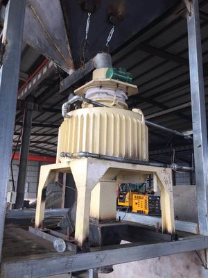 Separatore elettromagnetico di polvere secca per minerali in polvere di argilla ceramica fine in condizioni di funzionamento