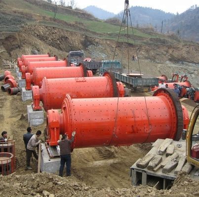 Servizio locale in Vietnam Location Wet Grinding Mill for Copper Ore Powder Ball Mill