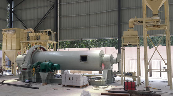 Sistema di lavoro continuo Molio a sfere in ceramica 2600 KG per la triturazione in polvere di quarzo a 325 maglie