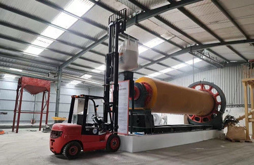 98% Capacità Macchina di polvere di sabbia di quarzo Mollino di macinazione a sfera 5-12m Lunghezza per prodotti