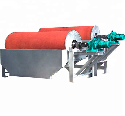 Macchina di separazione per l'estrazione di minerali di ferro bagnati e secchi con tamburo di separazione magnetica permanente